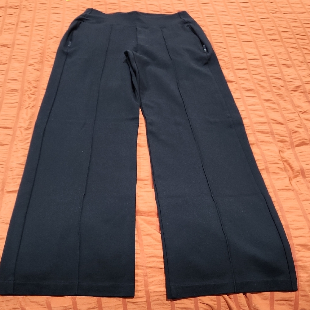 Athleta Black Activewear